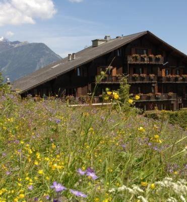 B & B Hotel Aux Mille Etoiles レ・マレコット エクステリア 写真